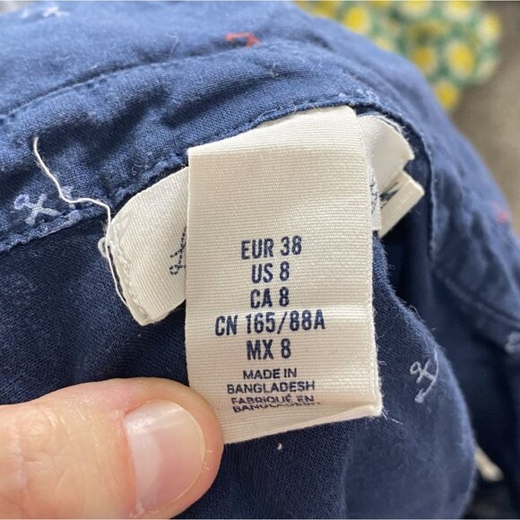 ⭐ 3/$15 LOGG Navy White Red Anchor Button Up Short Sleeve Lightweight Top - Picture 7 of 7